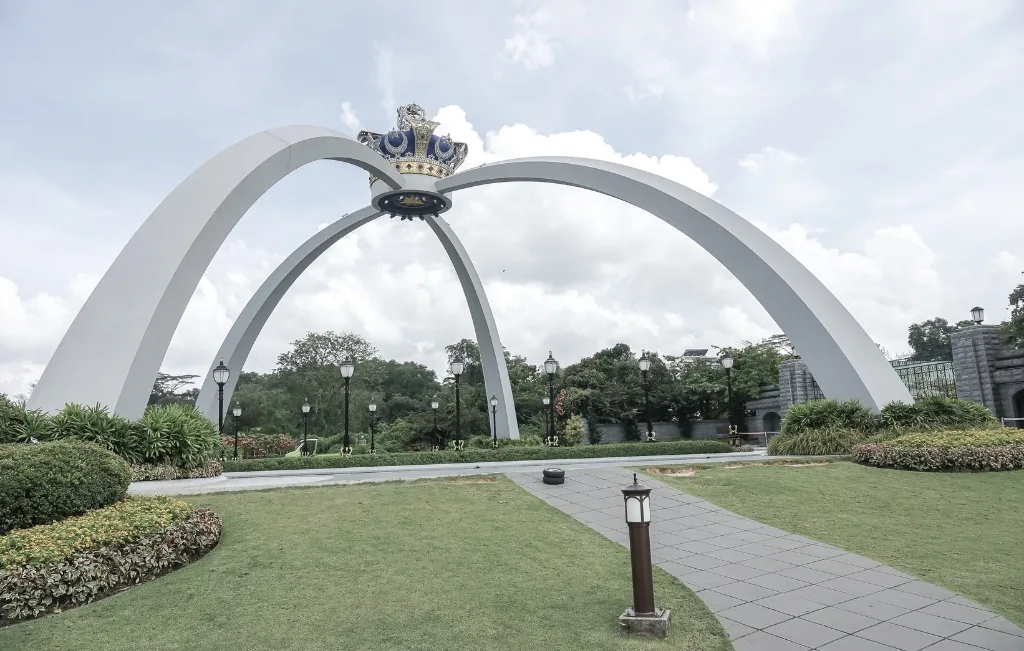 Sultanate crown monument in Johor Bahru